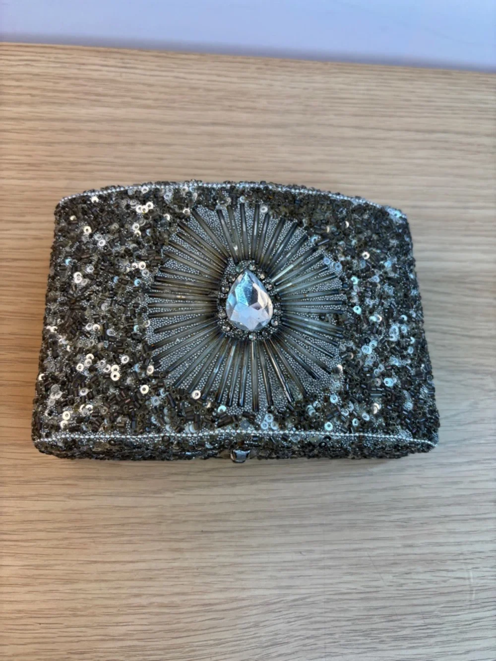 Silver Sequin/Glass Beaded Trinket Box‎